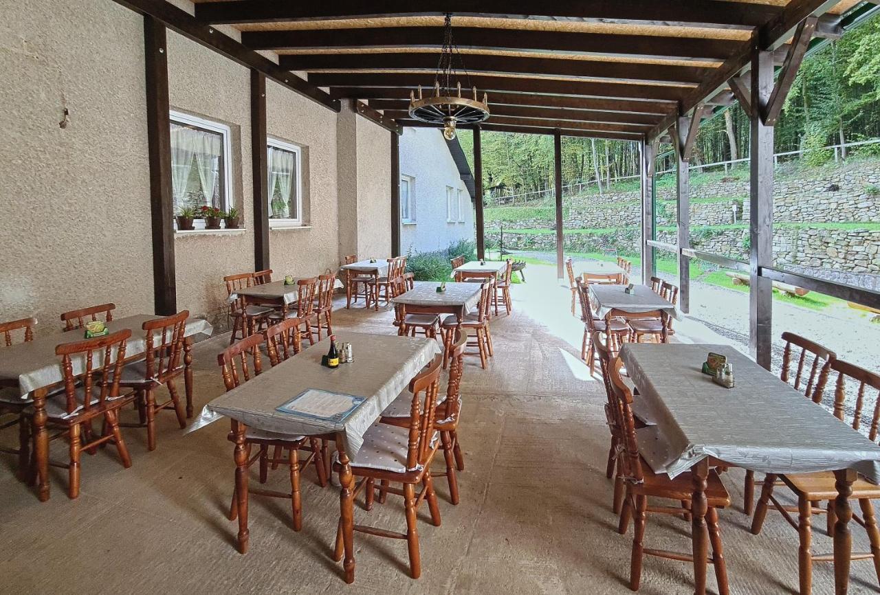Stredisko Lipka Guest house *